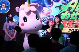 eスポーツ大会(ALLわせがくeスポーツ大会2026)公式キャラクターわせっぴ入場