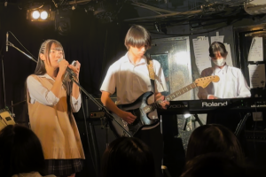 軽音楽部合同ライブ